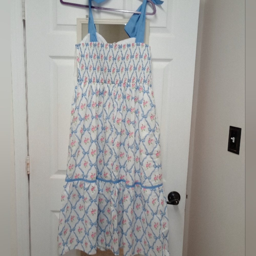 Entro Floral Blue and White Sundress - Picture 8 of 8